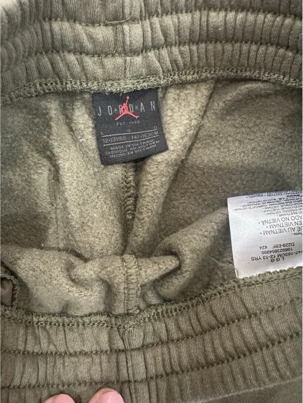 Jordan Flight MVPfleece Pants Large 12-13 Years Old Medium Olive Green